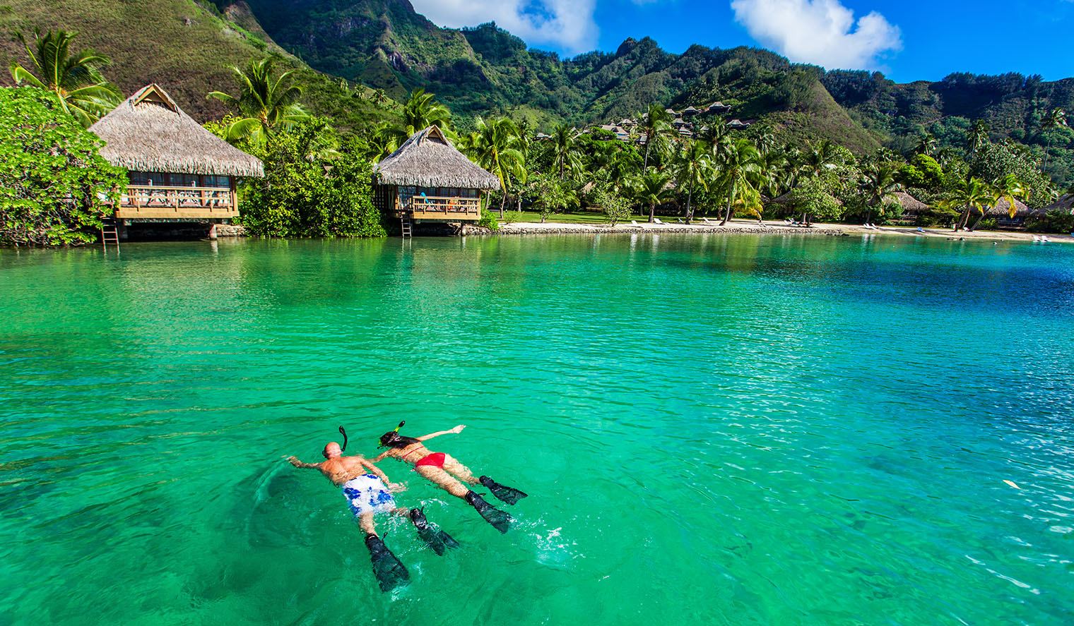 Südsee Honeymoon Junges Paar Luxusresort